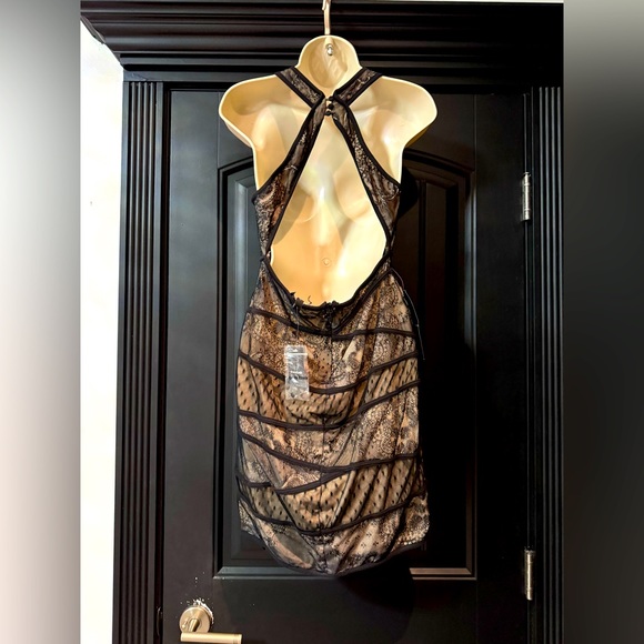 NWT Black Lace Overlay Open Back Dress - Picture 2 of 7